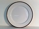 Royal 
Copenhagen, 
Domino, Plate # 
14923, 21cm in 
diameter, 
Design Anne 
Marie Trolle * 
Perfect ...