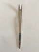 Arne Jacobsen 
Georg Jensen 
Dinner Fork. 
Measures 20 cm 
/ 7 7/8 in.