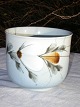 Royal 
Copenhagen 
faience. RC 
Flowerpot no. 
967 - 3903. 
Height 9,5 cms. 
Diameter 11,5 
cms. Fine ...