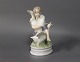 Royal porcelain 
figure, 
Gåsetyven, no. 
2139.
Dimensions: H: 
17.5 cm, W: 8.5 
cm and D: 11.5 
cm.
