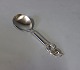 Server with 
animal motif, 
shaft of 
hallmarked 
silver and 
spoon of steel.
L - 21,5 cm 
and W - ...