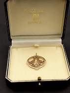 8 carat gold museum copy pendant