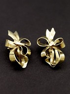 14 karat gold ear clips sold