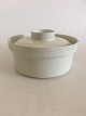 Royal 
Copenhagen 
Grethe Meyer 
Blåkant Lidded 
Bowl No 3046. 
10 cm H. 23.5 
cm dia