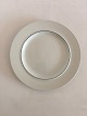 Royal 
Copenhagen Blue 
Line Plate N.o 
3067. Measures 
18.5 cm dia. 
Designed by 
Grethe Meyer