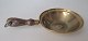 Brass glow 
bowl, 18th 
century. 
Denmark. With 
handle of oak. 
Length: 18.5 
cm. Slide: 11 
cm. ...