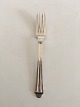 Hans Hansen 
Arvesølv No. 6 
Sterling Silver 
Fork. 18 cm L 
(7 3/32")