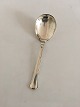 Hans Hansen 
Arvesølv No. 5 
Compote Spoon 
in Sterling 
Silver. 15 cm L 
(5 29/32")
