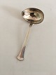 Hans Hansen 
Arvesølv No. 5 
Gravy Ladle. 
16.5 cm L (6 
19/64")