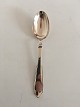 Hans Hansen 
Arvesølv No. 1 
Dessert Spoon. 
18.5 cm L (7 
9/32")