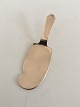 Hans Hansen 
Arvesølv No. 4 
Cake Server. 
15.5 cm L (6 
7/64")