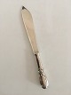 Evald Nielsen 
No. 16 Cake 
Knife in 
Silver. 23 cm L 
(9 1/16")