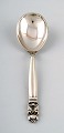 Georg Jensen 
"Acorn" serving 
spoon / salad 
spoon.
6 pcs. in 
stock.
Designer: 
Johan ...