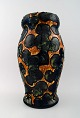 Michael Andersen. Vase af keramik. Formgivet af Daniel Andersen. Camouflage 
serien.