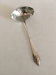 Georg Jensen 
Akkeleje 
Silver/Sterling 
Silver Gravy 
Ladle No 153. 
Measures 18.5 
cm / 7 1/4 in.