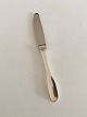 Hans Hansen 
"Susanne" 
Sterling Silver 
Luncheon Knife. 
19 cm L (7 
31/64")