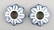 A pair of light cuffs, Meissen blue onion pattern, 20 c.
