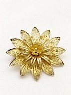 835 gold plated silver filigree brooch