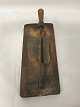 Tobacco-cutter, antique
Made of wood and with a strong cutter made of 
iron
L: 33,5cm, W: 15cm