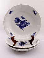 Royal Copenhagen blue flowe 10/8529 dish