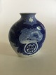 Dahl Jensen 
1927 Christmas 
Vase. 13.5 cm 
H. In nice 
condition.