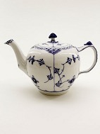 Royal Copenhagen Blue Fluted tea pot 1/611 sold