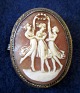 Antique brooch 
/ pendant in 
silver with 
camè with the 
three gratings, 
Italy, 19th 
century. ...