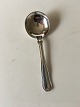 Georg Jensen 
Sterling Silver 
Old Danish 
Bouillon Spoon 
No 053. 
Measures 14.3 
cm / 5 5/8"