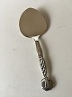 Georg Jensen 
Silver 
Ornamental 
Pastry Server 
No. 83. 20 cm L 
(7 7/8").