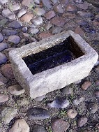 Granite dogs / birds trug