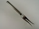 Hans Hansen. 
Sterling (925). 
Arvesölv no 18. 
Meat fork. 
Length 20 cm.