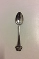 Butterfly 
Silver Dessert 
Spoon.
Measures 18cm  
(7.08 inch)