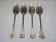 Rosenborg silver
Dessert spoon 18.4 cm.