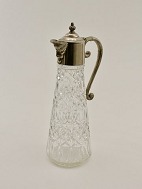 Wine jug H. 29 cm. from the mid-19th century