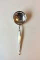 "Savoy" 
Frigast/Gense 
Silver Plate 
Serving Spoon.
Measures 21.3 
cm / 8 1/3".