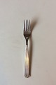 Diplomat silver 
plate Dinner 
Fork A.P. Berg 
. 
Measures 19 cm 
/ 7 1/2"