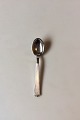 Diplomat silver 
plate Coffee 
Spoon A.P. Berg
Measures 11.7 
cm / 4 2/3"