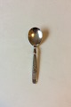 Klokkeblomst 
ABSA silver 
plate Sugar 
Spoon 
Københavns 
Ske-Fabrik
Measures 14.4 
cm / 5 2/3"