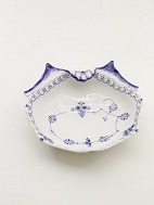 Royal Copenhagen blue fluted full lace dish 1/1075 solgt