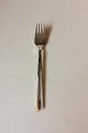 Annette Krone 
silver plate 
Dinner Fork. 
Measures 18.6 
cm / 7 1/3"