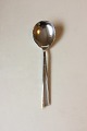 Annette Krone 
silver plate 
Serving Spoon. 
Measures 21.4 
cm / 8 1/2"