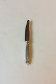 Georg Jensen 
Acanthus Travel 
Knife Sterling 
Silver and 
Steel No 187. 
Measures 11.5 
cm / 4 1/2 in.