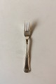 Dobbeltriflet 
Cohr 
silverplate 
Lunch Fork. 
Measures 17.3 
cm / 6 13/16 
in.