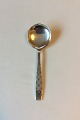 Stjerne, Jens 
Harald 
Quistgaard 
silver plate 
Serving Spoon. 
Measures 19.9 
cm / 7 53/64"