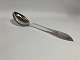 Large serving 
spoon in 
"Træske" and in 
hallmarked 
silver.
L - 40 cm.