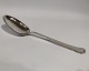 Server in 
"Dobbeltriflet 
and hallmarked 
silver.
L - 27 cm.