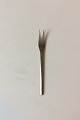 Georg Jensen 
Stainless 
'Prism' Cold 
Meat Fork, 
Matte. Measures 
15.2 cm / 5 
63/64 in.