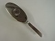 Georg Jensen. 
Sterling (925). 
Bernadotte. 
Hairbrush. 
Length 22.5 cm.