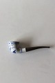 Royal 
Copenhagen 
Pipe. Measures 
14 cm / 5 
33/64"
