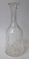 Orest crystal 
carafe, approx. 
1920, Belgium. 
Height: 24 cm.
Original for 
Oreste crystal 
service.